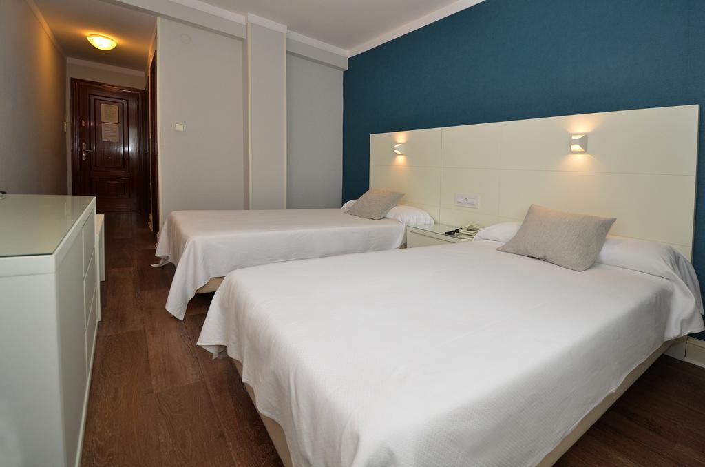 Hostal Vista Alegre Castro Urdiales Extérieur photo