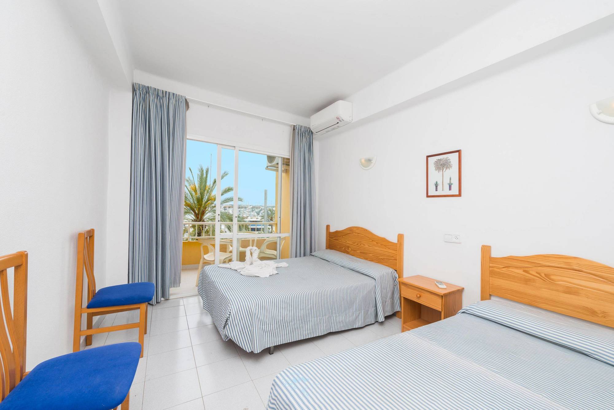 Hostal Vista Alegre Castro Urdiales Extérieur photo