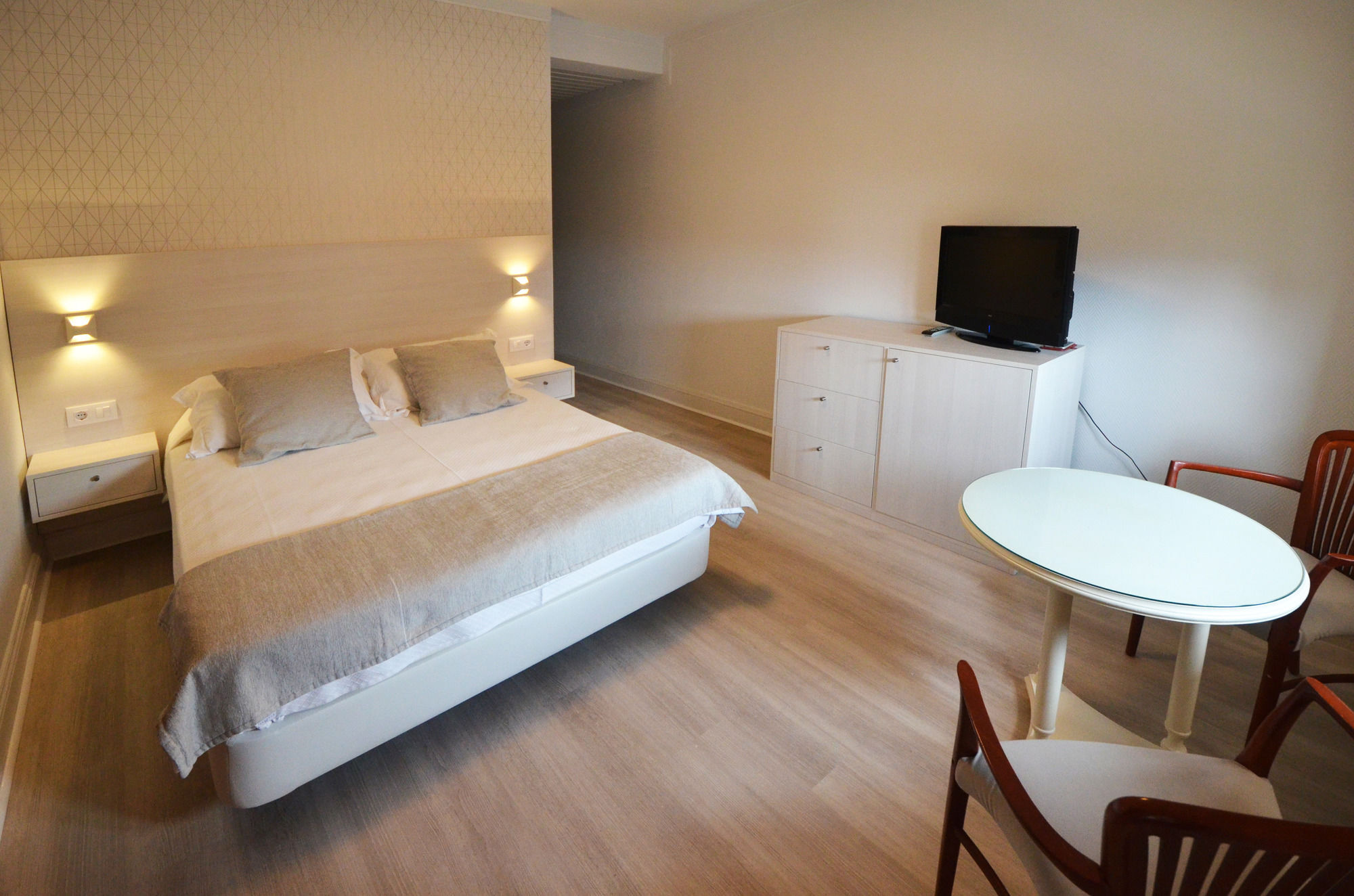 Hostal Vista Alegre Castro Urdiales Extérieur photo